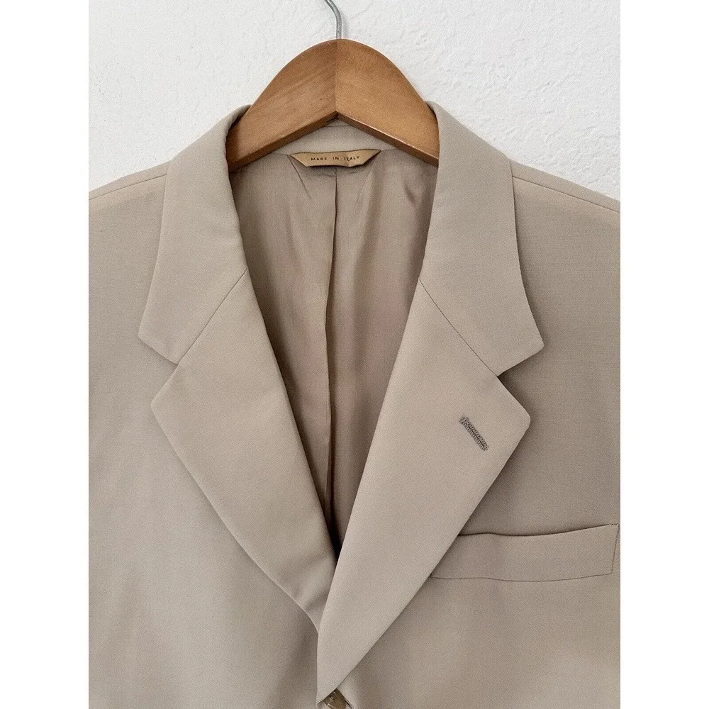 Donna Karan Signature Three Button Suit Jacket Cream Color Wool 44/38 Made Italy